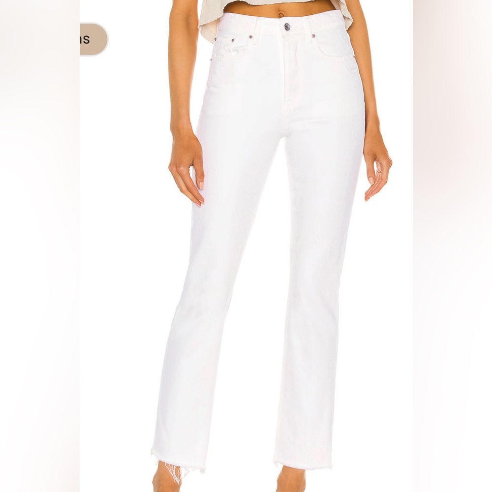 GRLFRND revolve white cropped jeans. Size 23 REED
